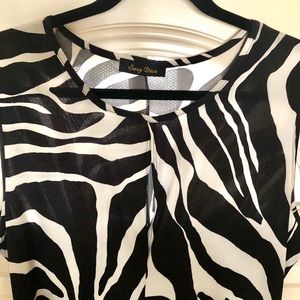 Women’s black & white animal print dress